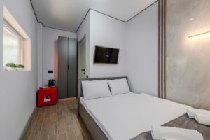 SHA_8120-HDR_resized